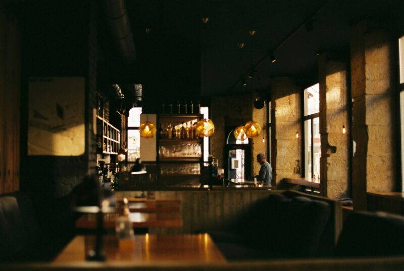 7 Pub Booking Website Tips to Instantly Improve Reservations